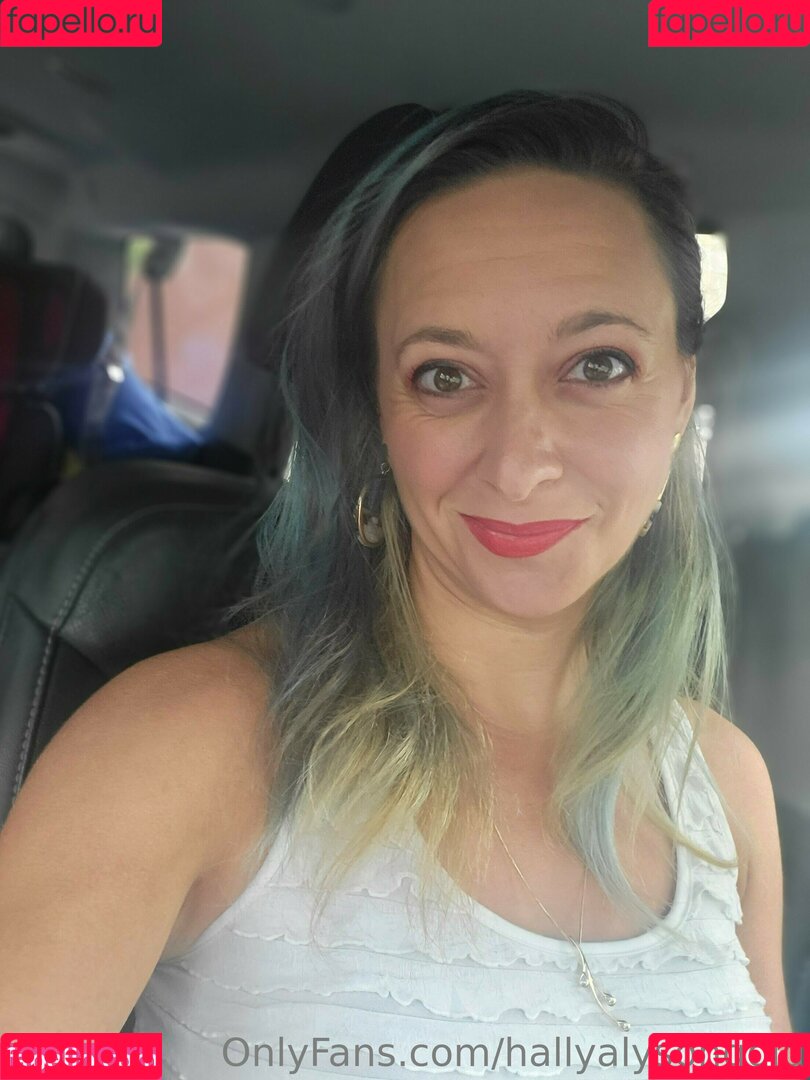 Hally Alyson Onlyfans Photo Gallery 