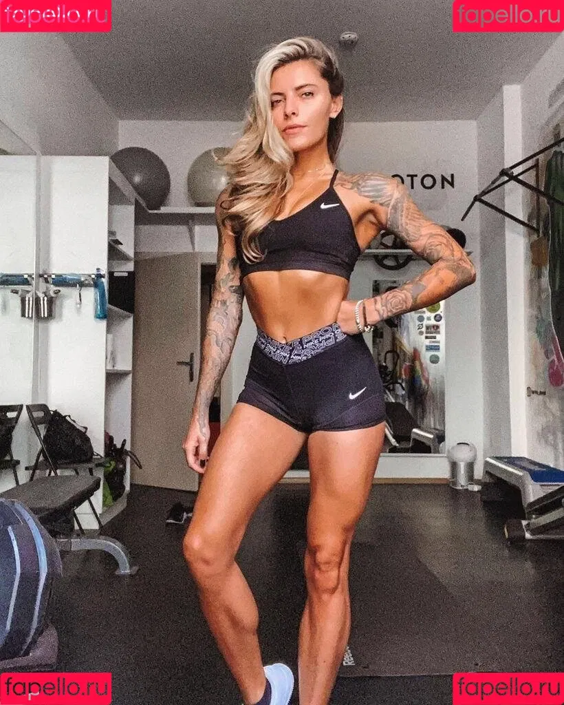 Sophia Thomalla Onlyfans Photo Gallery 