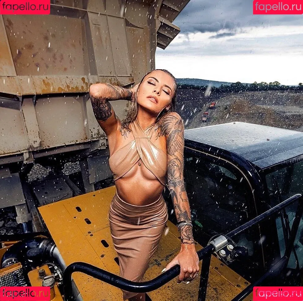 Sophia Thomalla Onlyfans Photo Gallery 