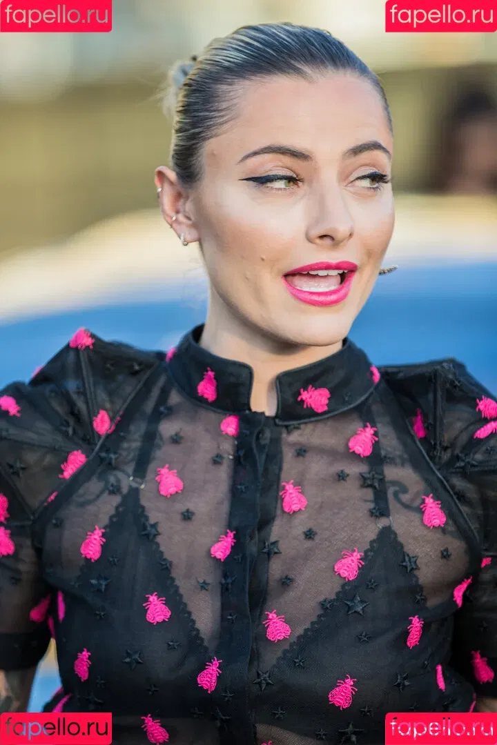 Sophia Thomalla Onlyfans Photo Gallery 