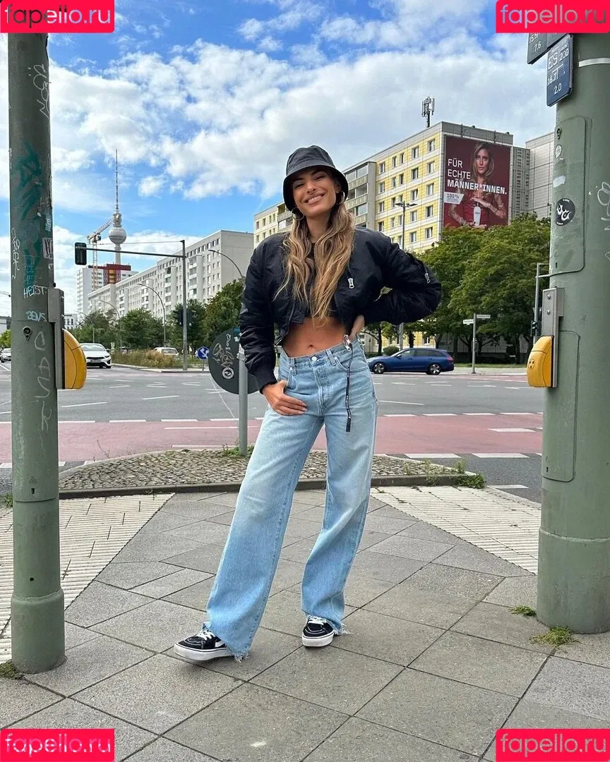 Sophia Thomalla Onlyfans Photo Gallery 