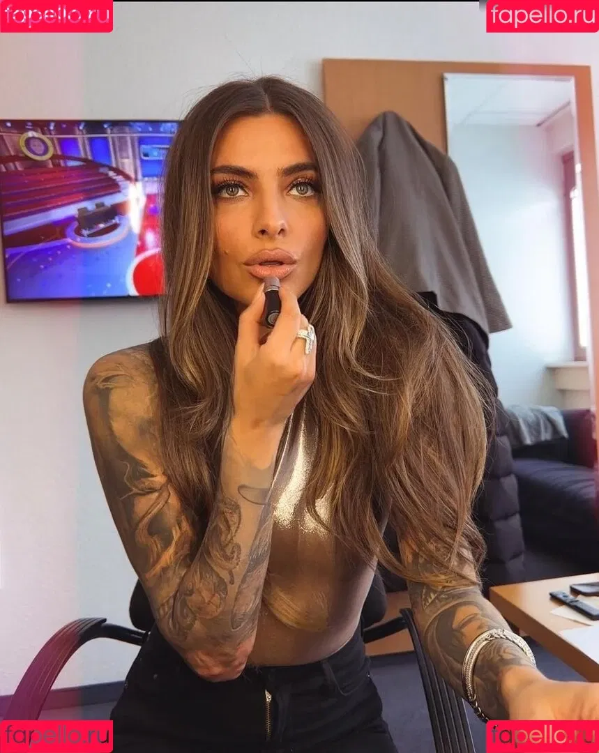 Sophia Thomalla Onlyfans Photo Gallery 