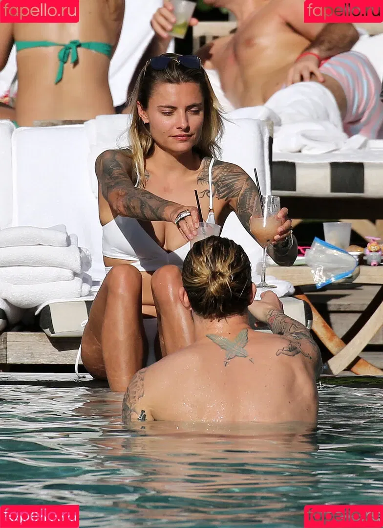 Sophia Thomalla Onlyfans Photo Gallery 