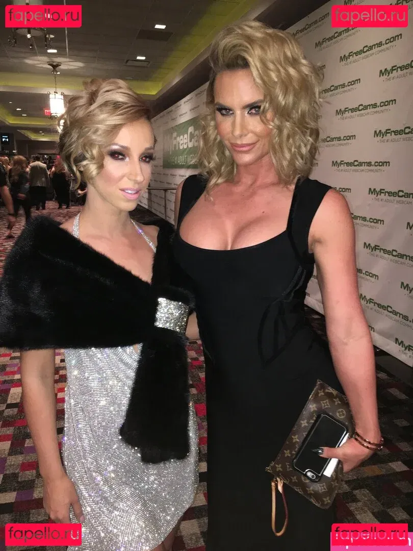 Jadastevens420 Onlyfans Photo Gallery 