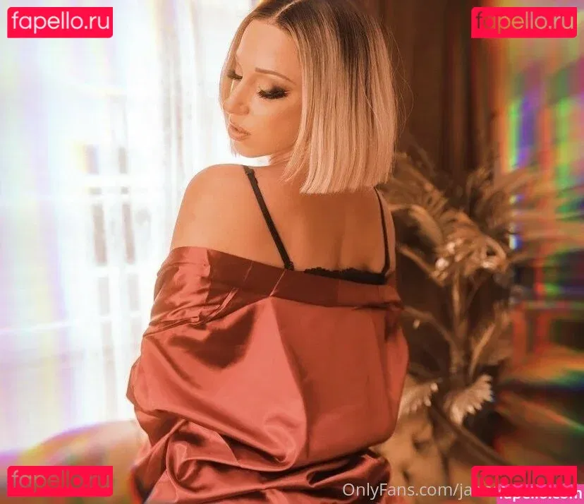 Jadastevens420 Onlyfans Photo Gallery 