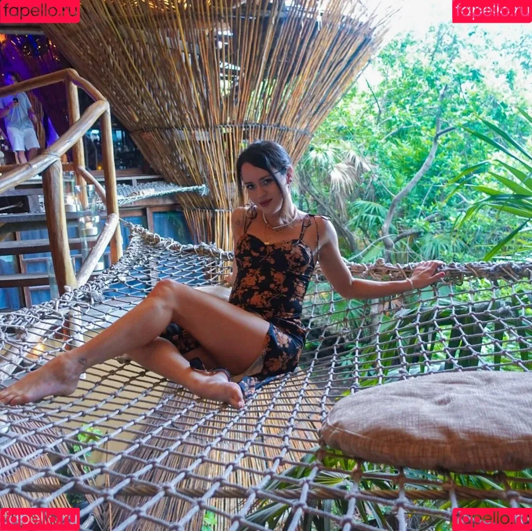 jenhearts247 Onlyfans Photo Gallery 