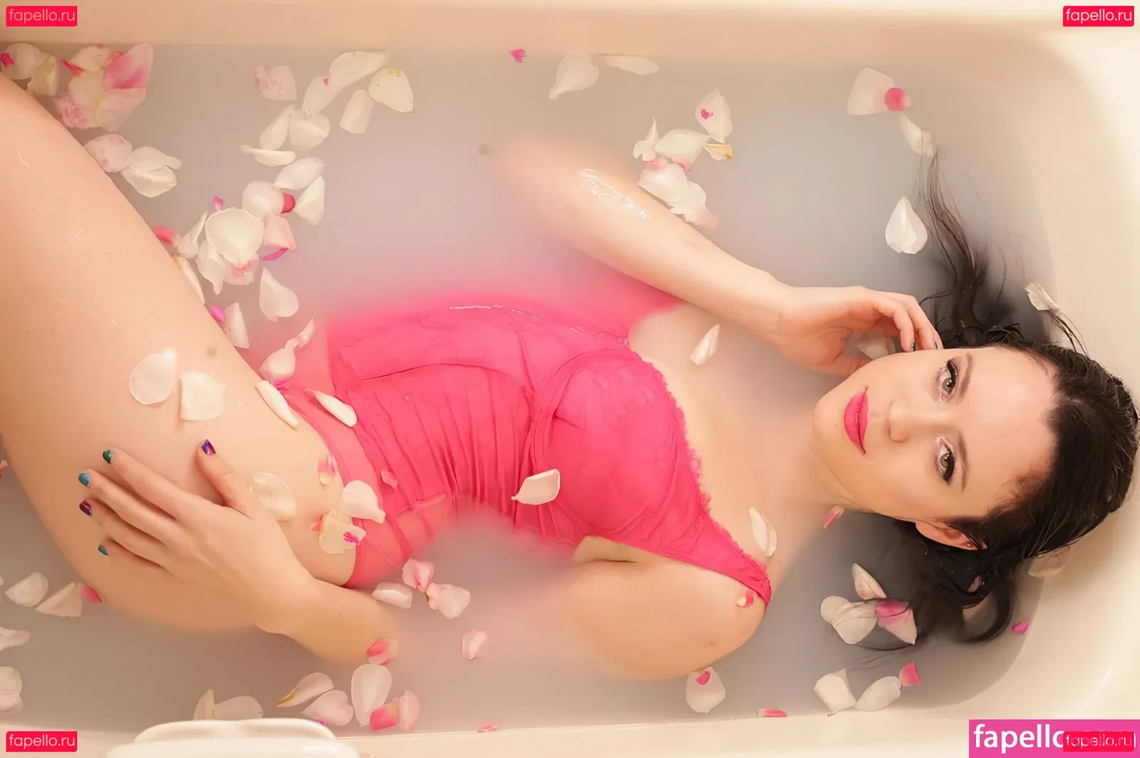 jenhearts247 Onlyfans Photo Gallery 