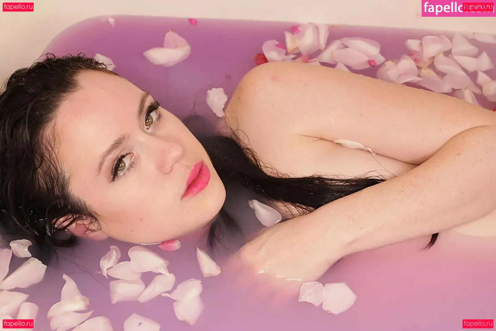 jenhearts247 Onlyfans Photo Gallery 