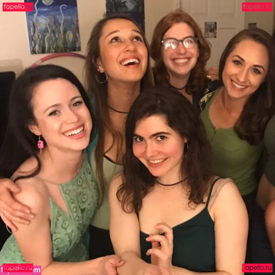 jenhearts247 Onlyfans Photo Gallery 