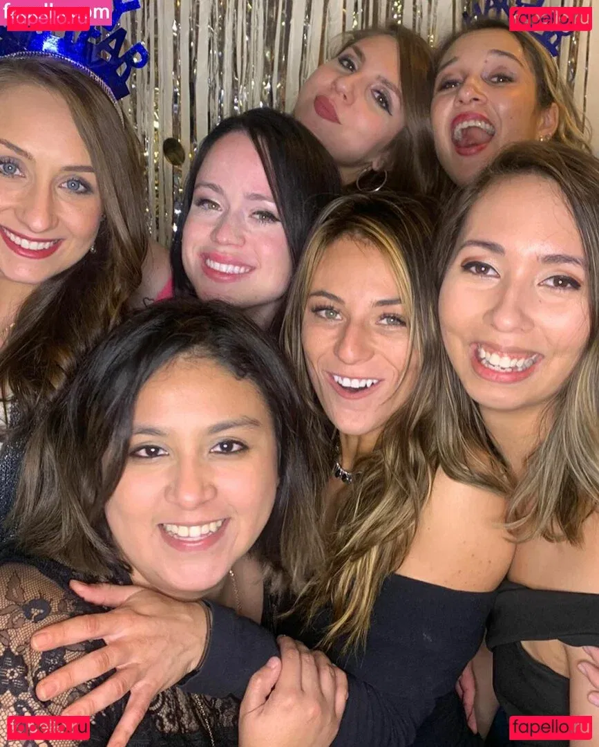 jenhearts247 Onlyfans Photo Gallery 