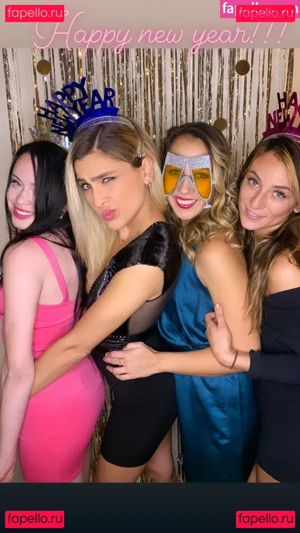 jenhearts247 Onlyfans Photo Gallery 