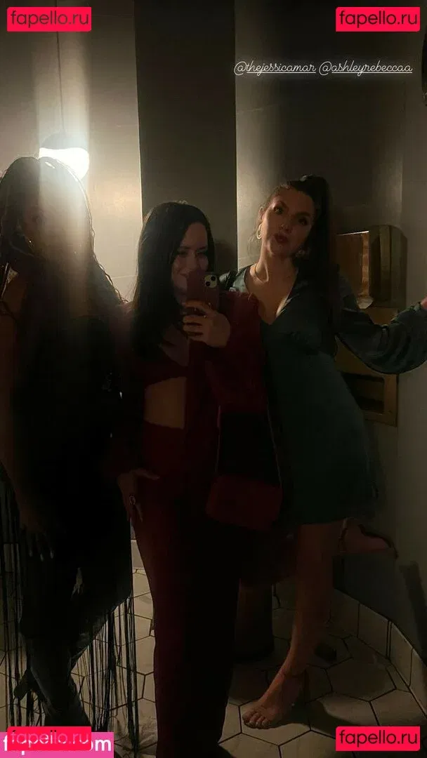 jenhearts247 Onlyfans Photo Gallery 