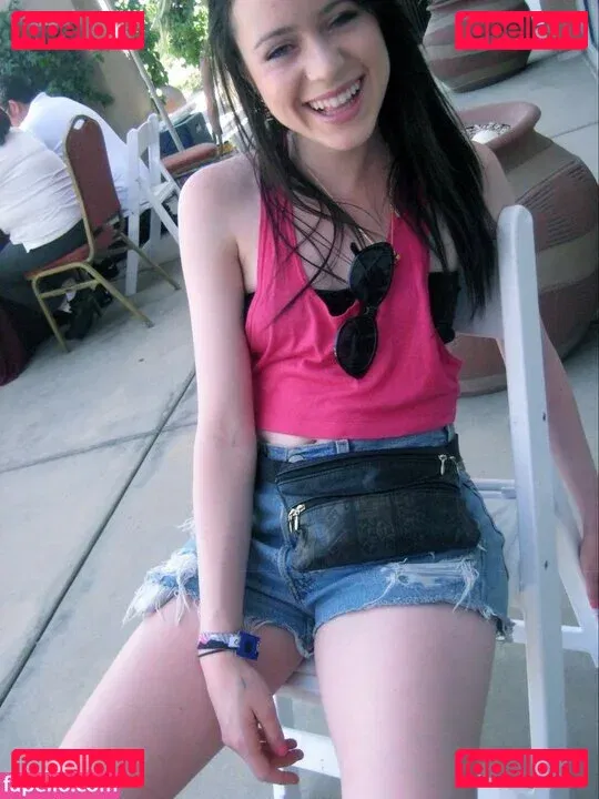 jenhearts247 Onlyfans Photo Gallery 