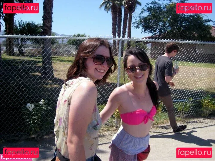 jenhearts247 Onlyfans Photo Gallery 