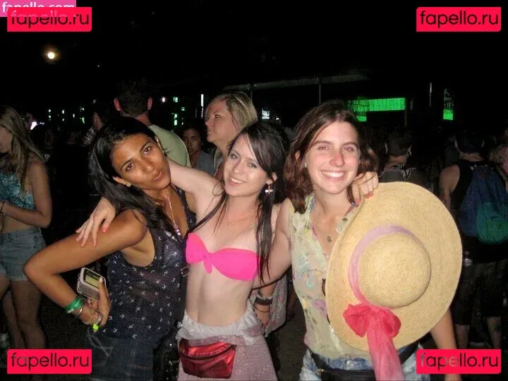 jenhearts247 Onlyfans Photo Gallery 