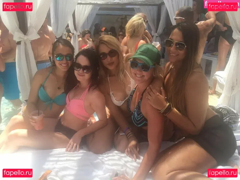 jenhearts247 Onlyfans Photo Gallery 