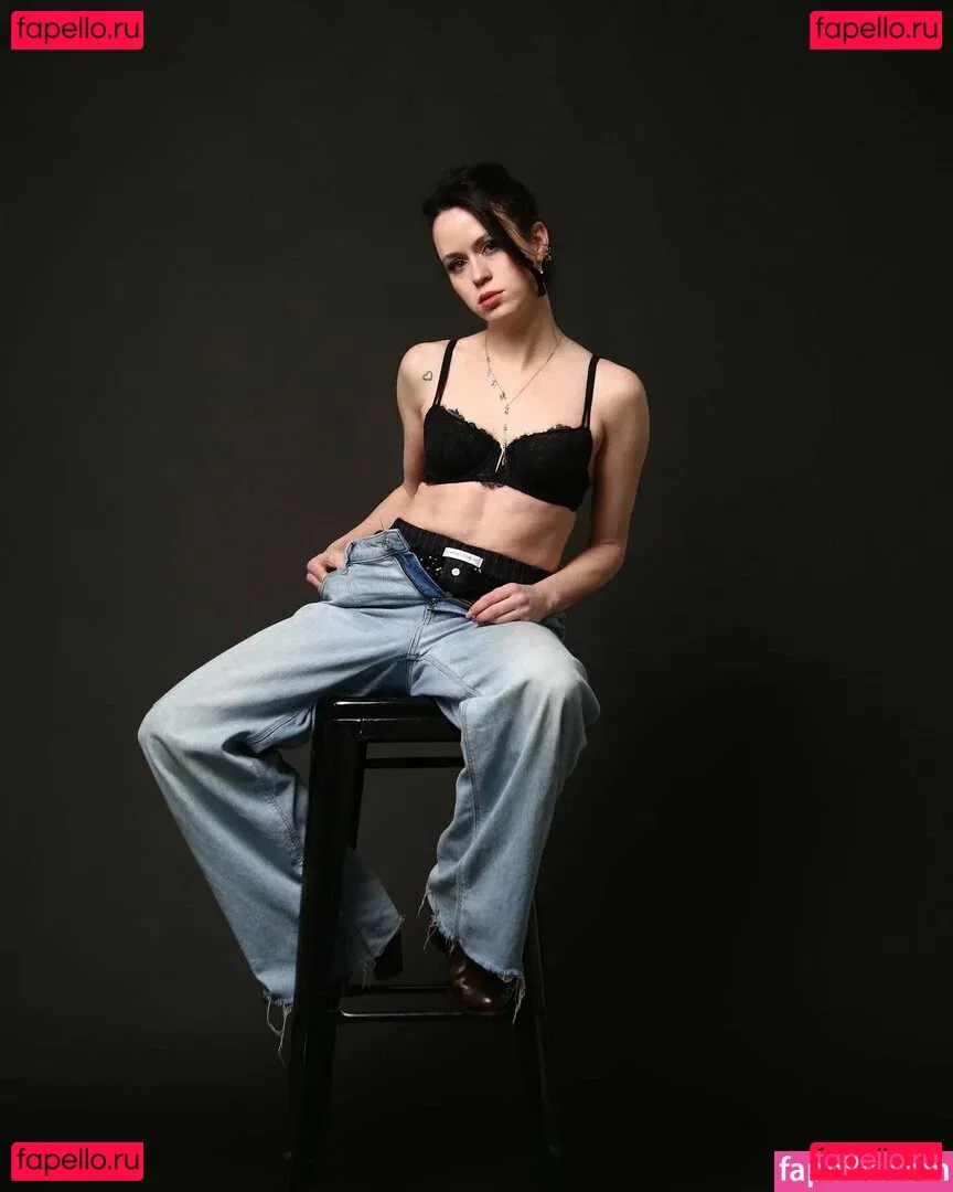 jenhearts247 Onlyfans Photo Gallery 