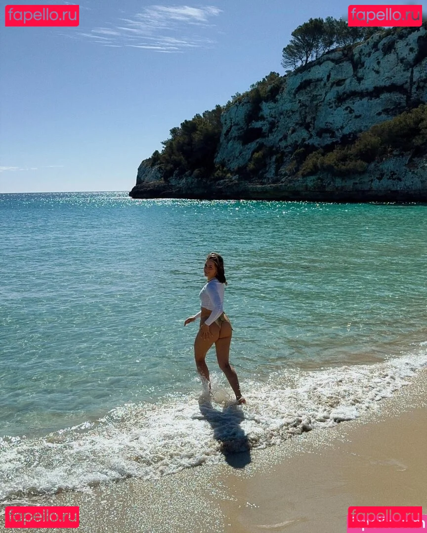 Laura Michelle Onlyfans Photo Gallery 