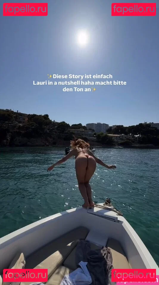 Laura Michelle Onlyfans Photo Gallery 