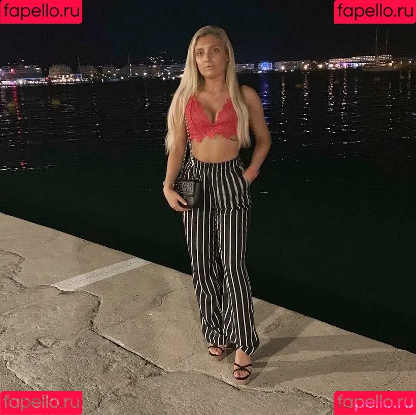 Megan J Onlyfans Photo Gallery 