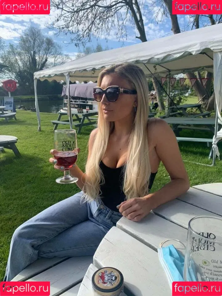 Megan J Onlyfans Photo Gallery 
