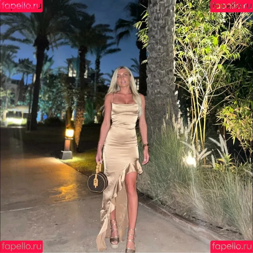 Megan J Onlyfans Photo Gallery 