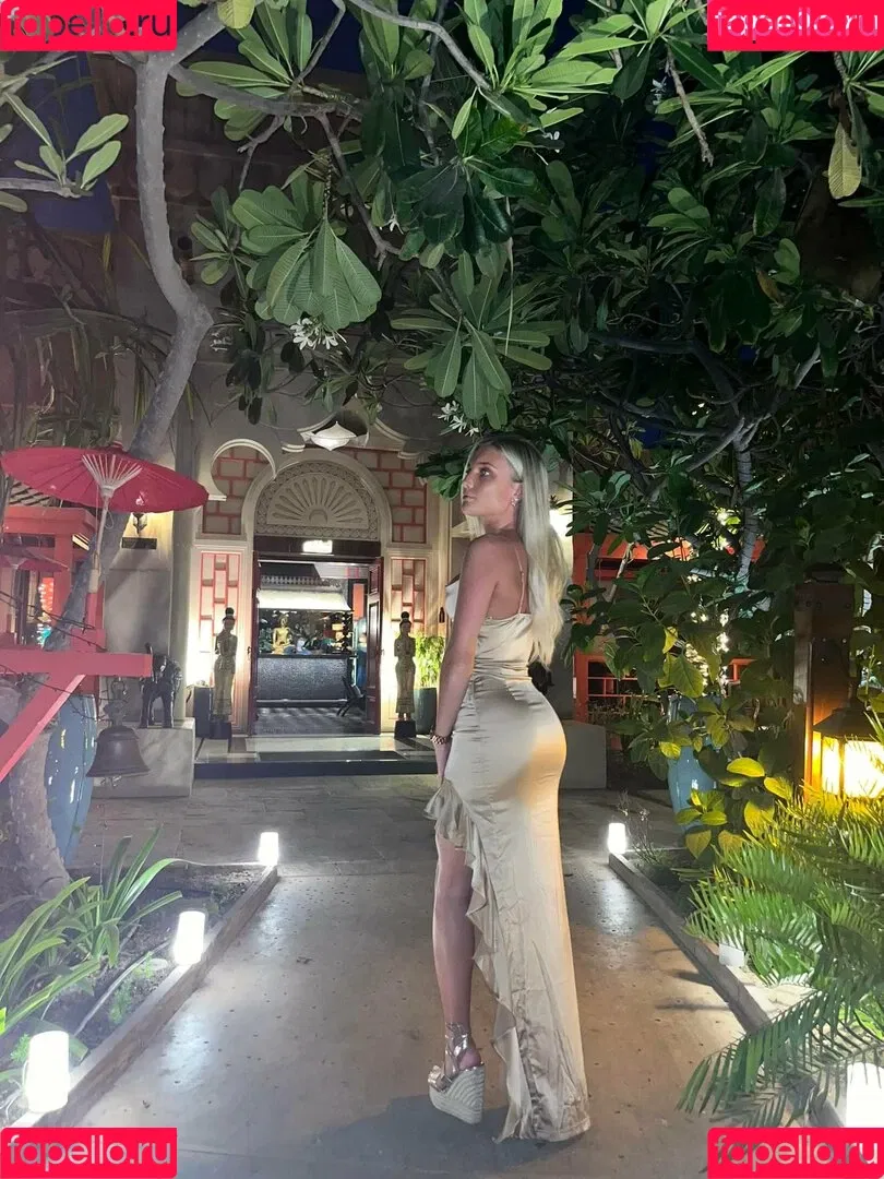 Megan J Onlyfans Photo Gallery 