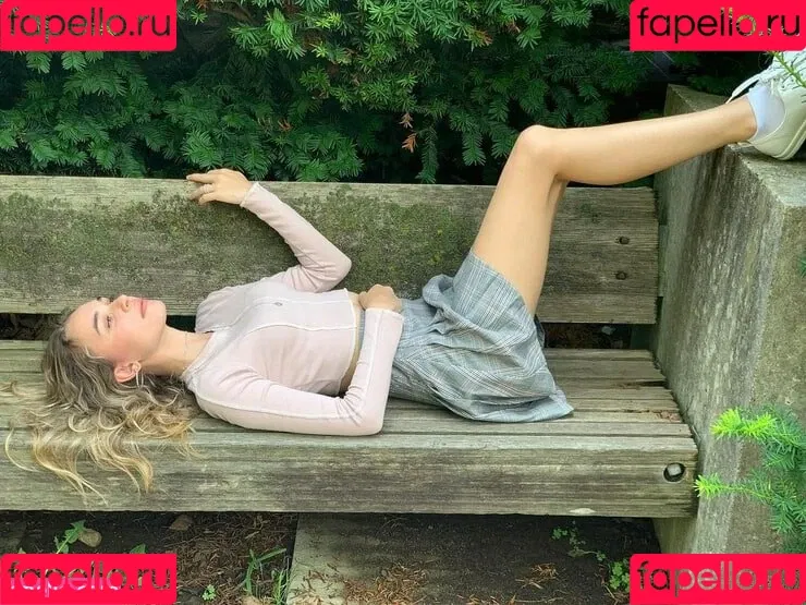 Nikki Roumel Onlyfans Photo Gallery 