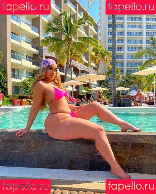 Stacy Londyn Onlyfans Photo Gallery 