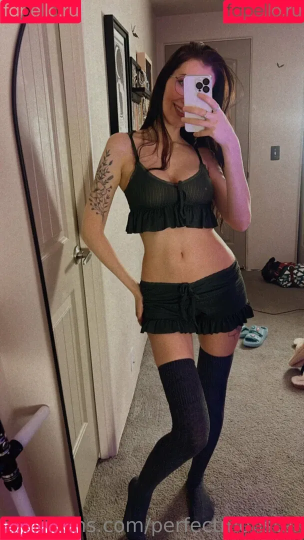 PerfectMonsterr Onlyfans Photo Gallery 