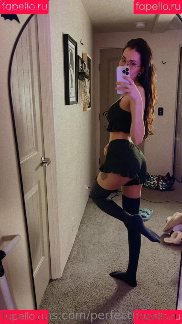 PerfectMonsterr Onlyfans Photo Gallery 