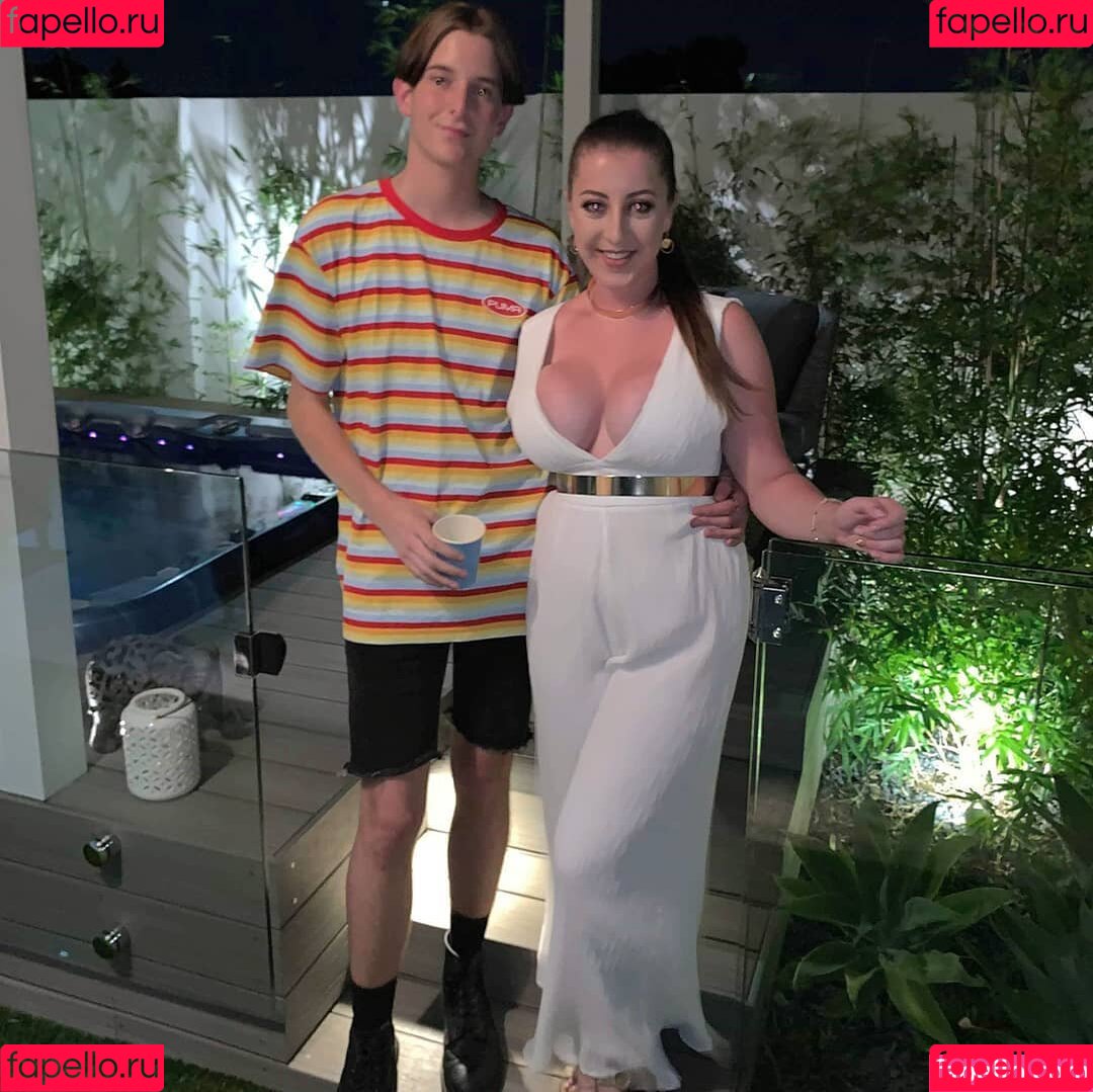 Jodie P Onlyfans Photo Gallery 