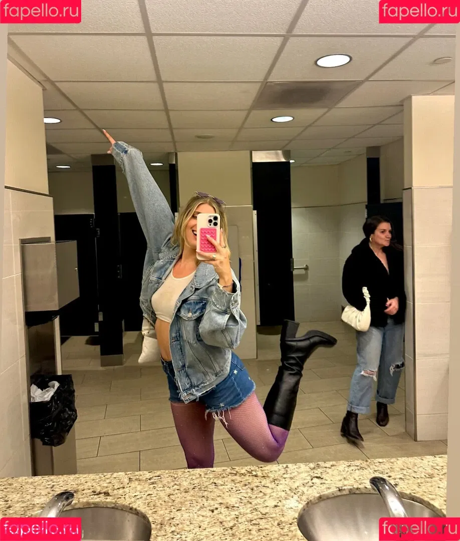 Sabrina Brier Onlyfans Photo Gallery 