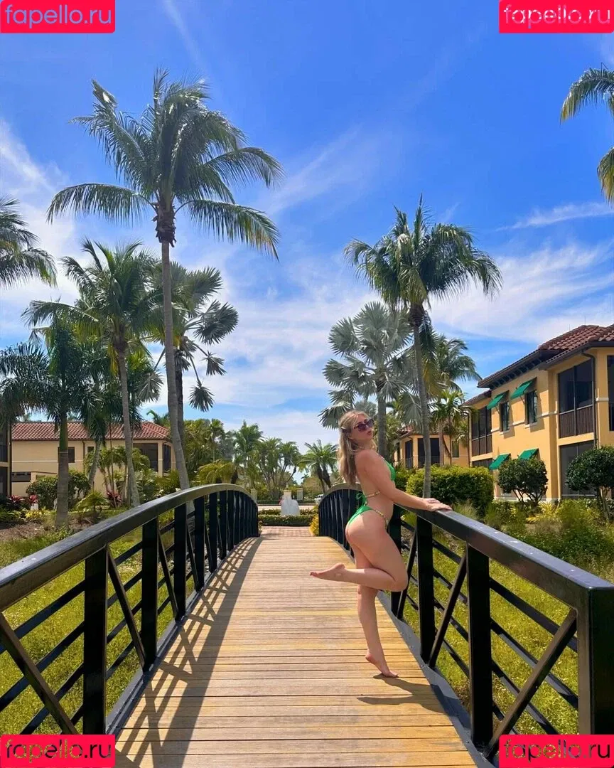 Sabrina Brier Onlyfans Photo Gallery 