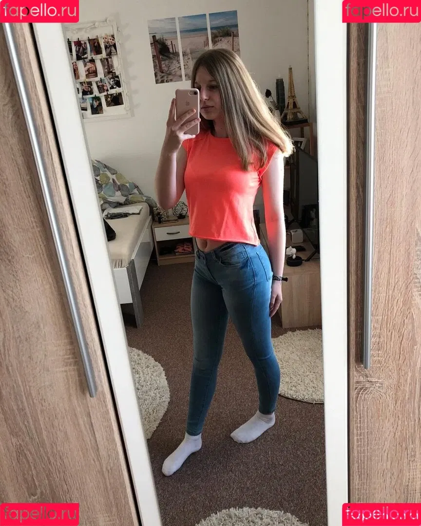 Mrs.kuechler Onlyfans Photo Gallery 