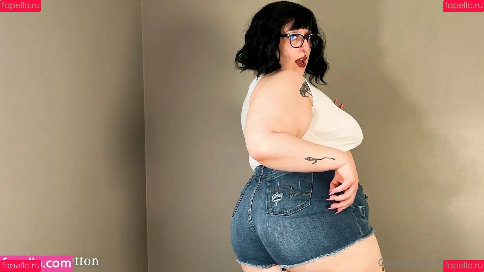 mommyglutton Onlyfans Photo Gallery 