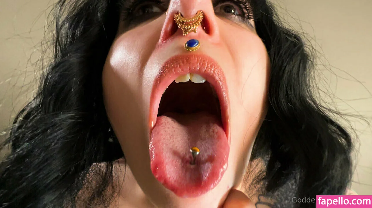 mommyglutton Onlyfans Photo Gallery 