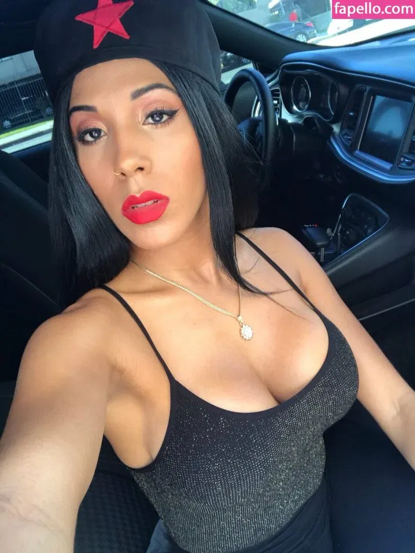 Jenn Muriel Onlyfans Photo Gallery 