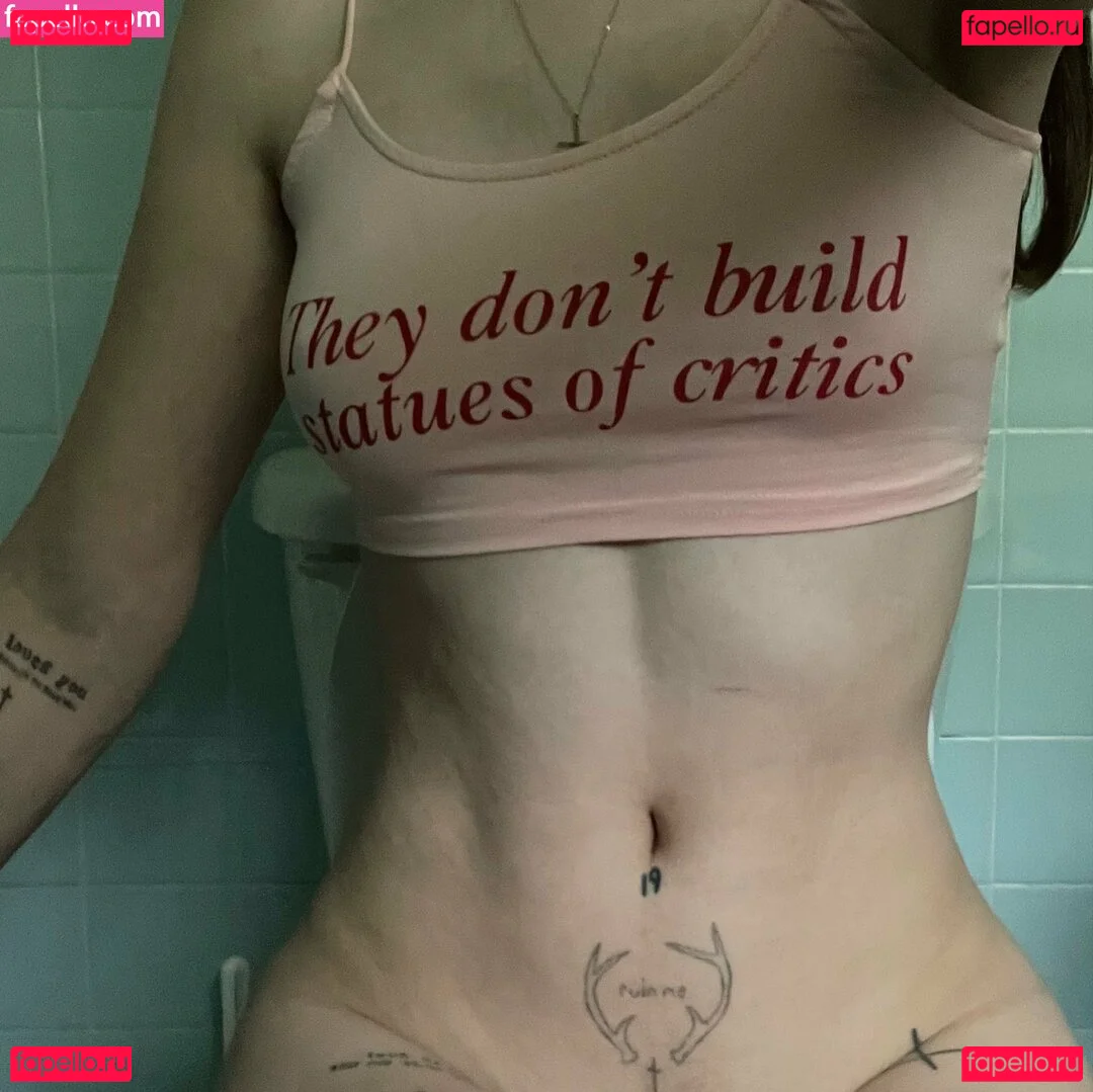 Ethel Cain Onlyfans Photo Gallery 