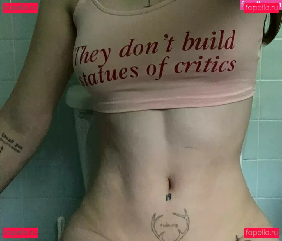 Ethel Cain Onlyfans Photo Gallery 