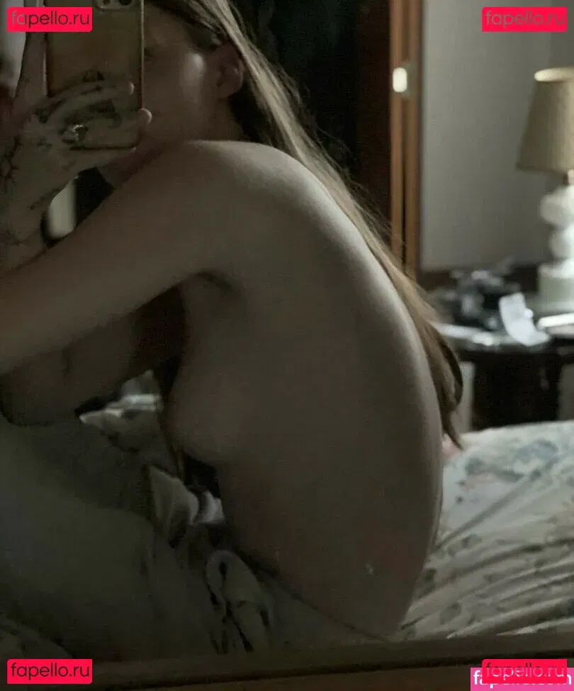 Ethel Cain Onlyfans Photo Gallery 