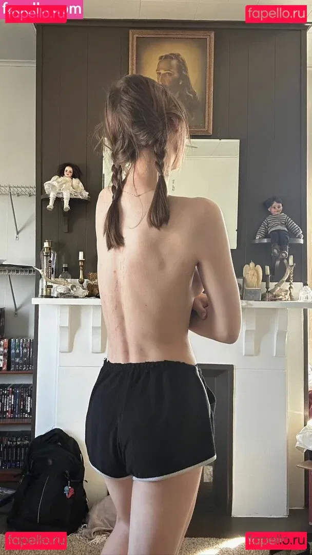 Ethel Cain Onlyfans Photo Gallery 