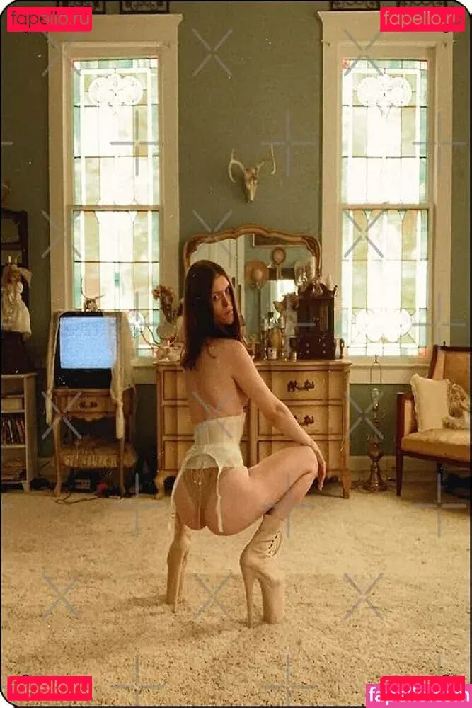 Ethel Cain Onlyfans Photo Gallery 