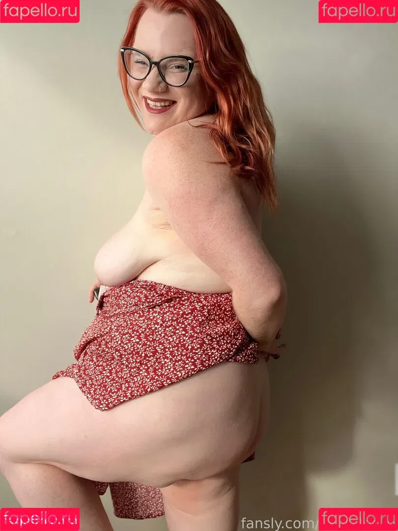 Lauraleslie Onlyfans Photo Gallery 
