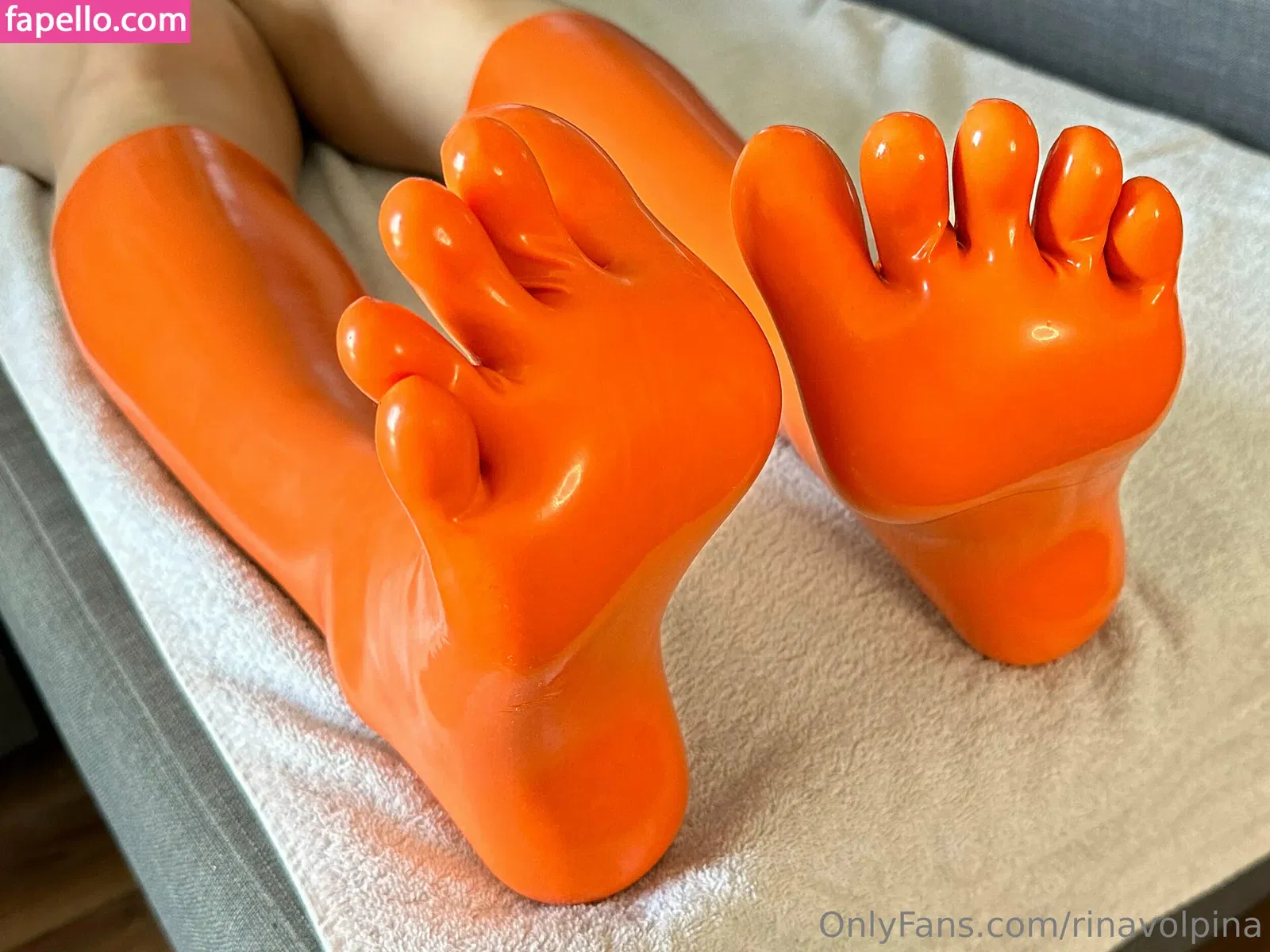 rinavolpina Onlyfans Photo Gallery 