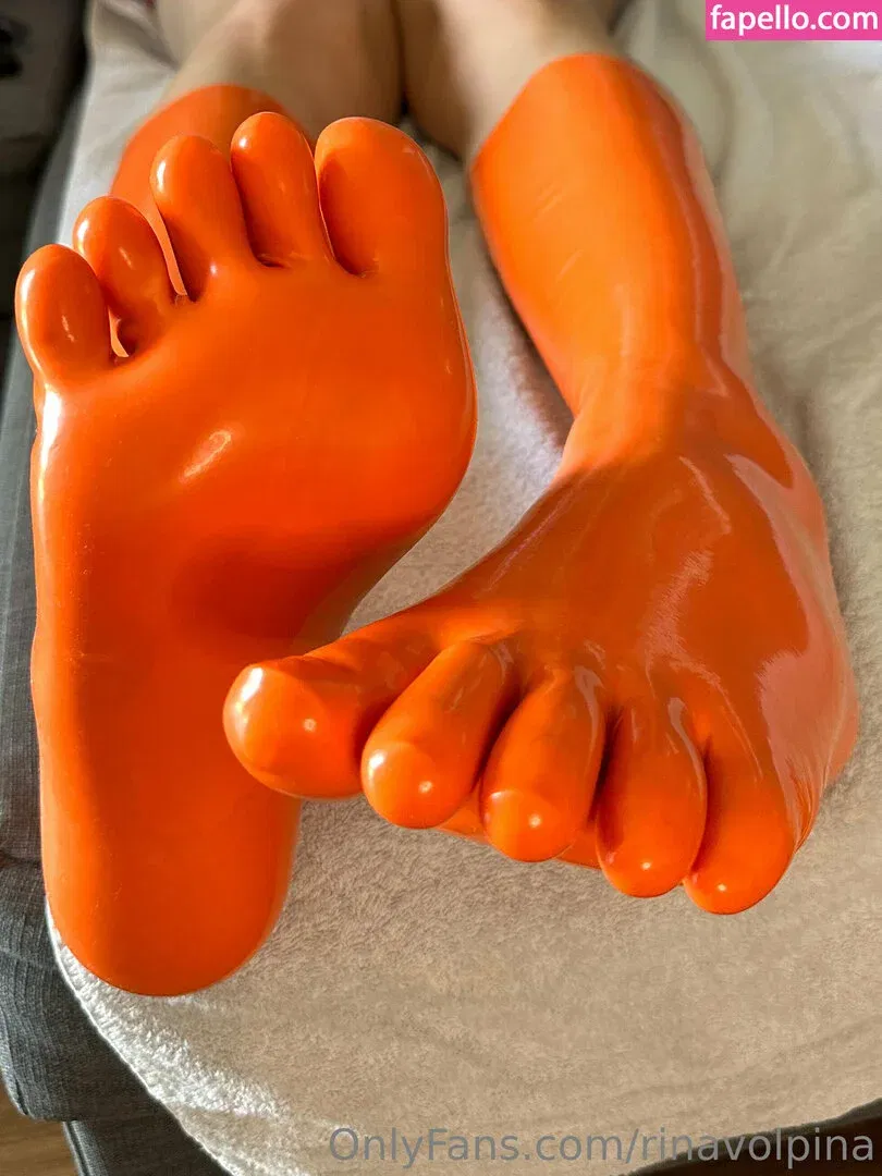 rinavolpina Onlyfans Photo Gallery 