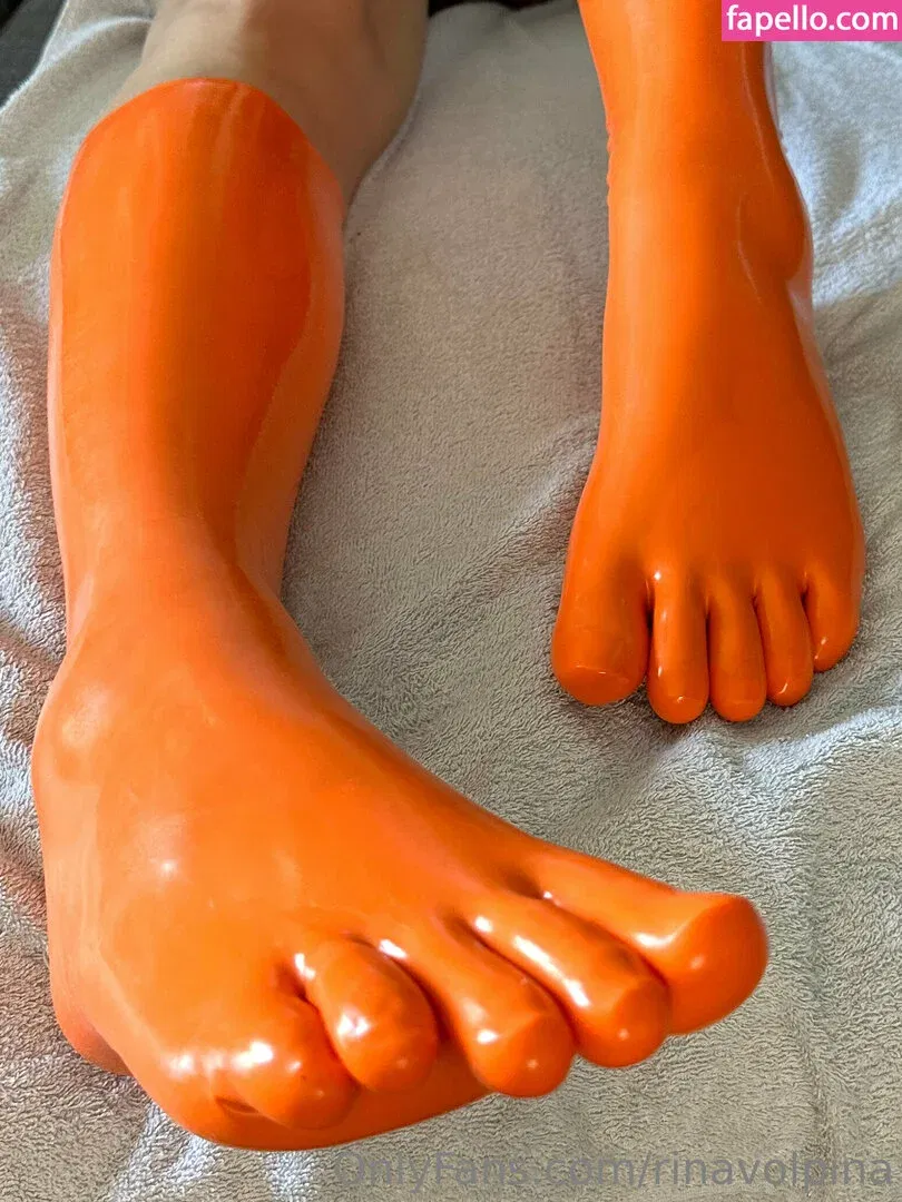 rinavolpina Onlyfans Photo Gallery 