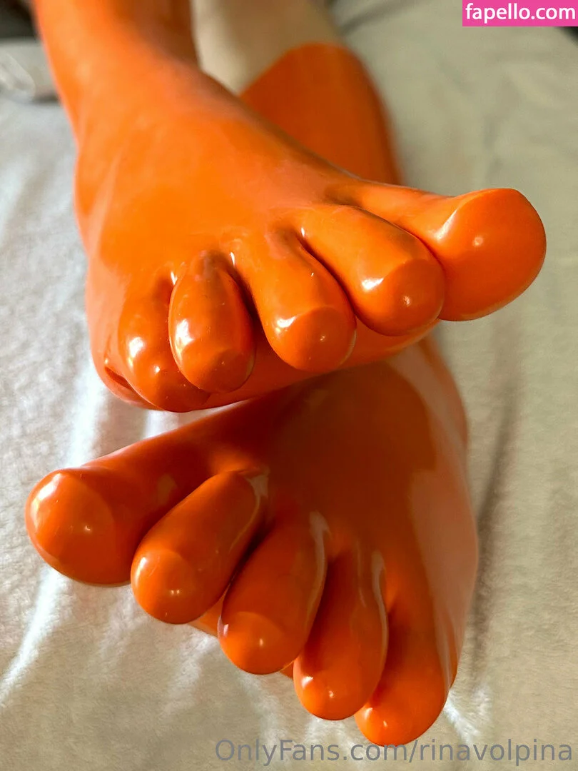 rinavolpina Onlyfans Photo Gallery 