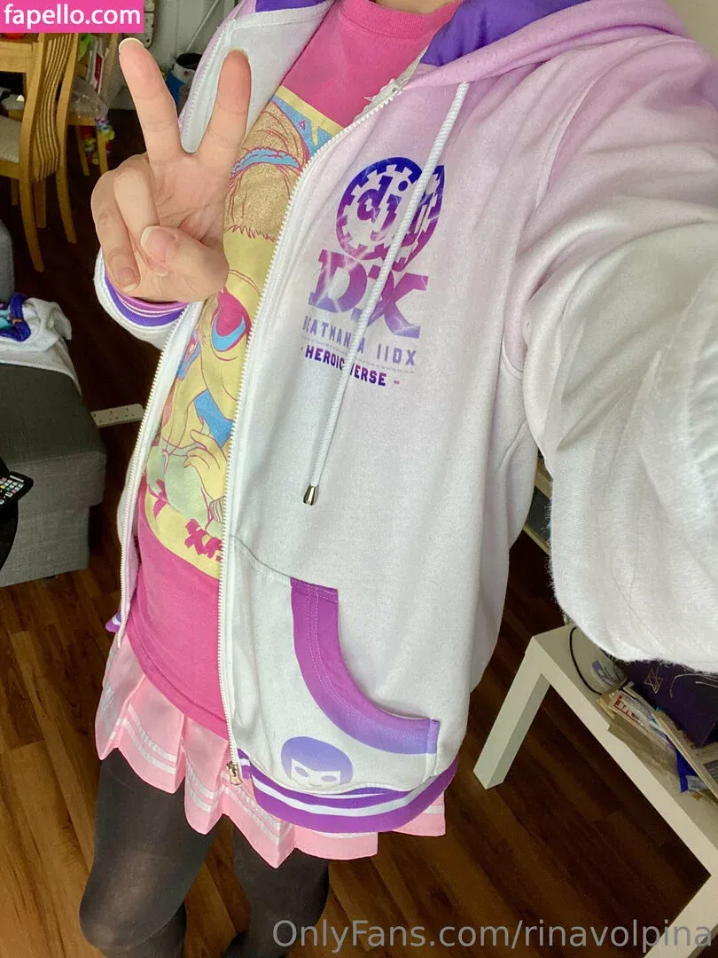 rinavolpina Onlyfans Photo Gallery 