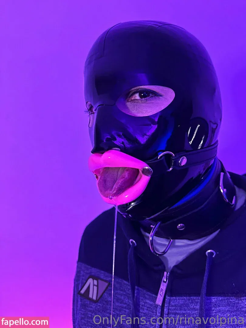 rinavolpina Onlyfans Photo Gallery 